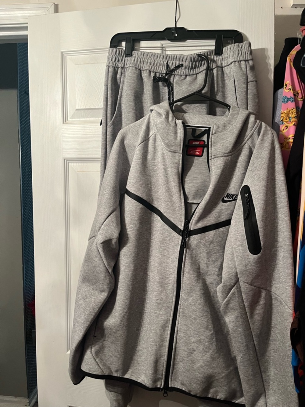 XL Gray Nike Tech Set